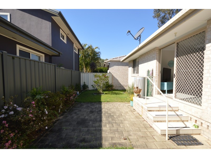 2/15A Shores Drive, Yamba NSW 2464