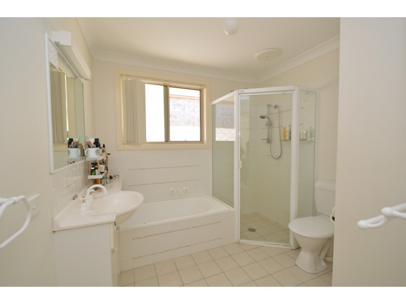 2/15A Shores Drive, Yamba NSW 2464