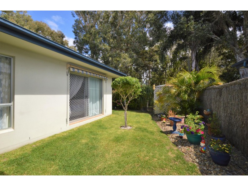 1/5 Mulgi Street, Yamba NSW 2464