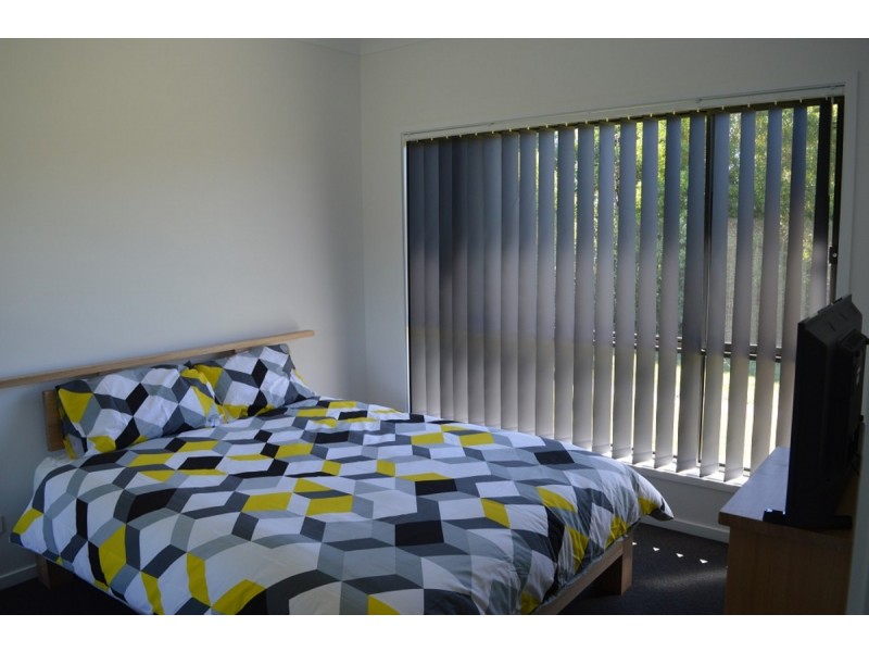 136 Carrs Drive, Yamba NSW 2464