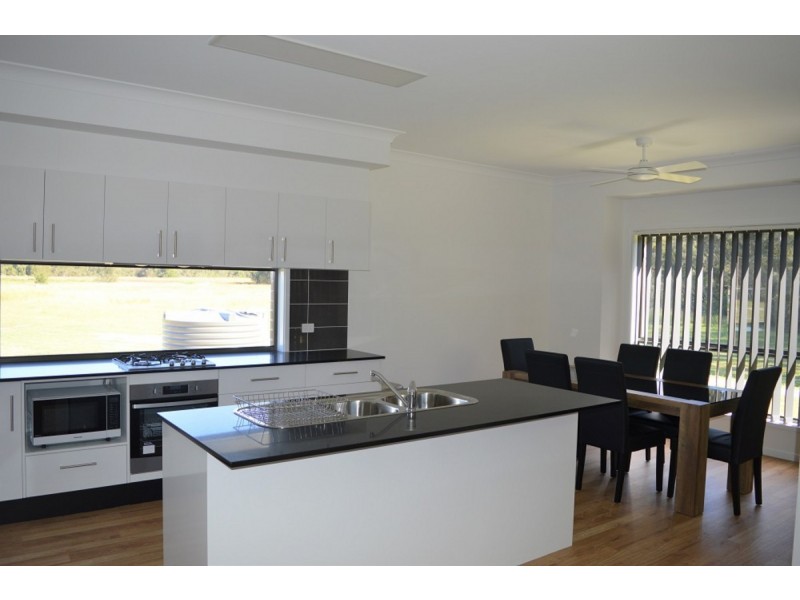 136 Carrs Drive, Yamba NSW 2464