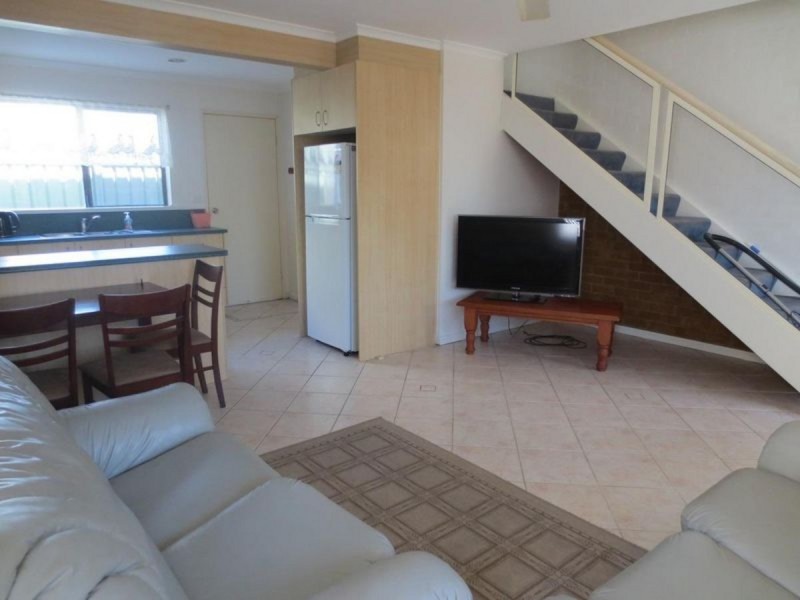 4/8 River Street, Yamba NSW 2464