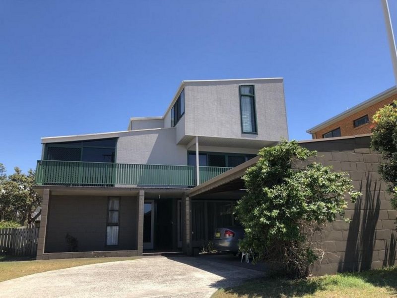 5 Ager Street, Yamba NSW 2464