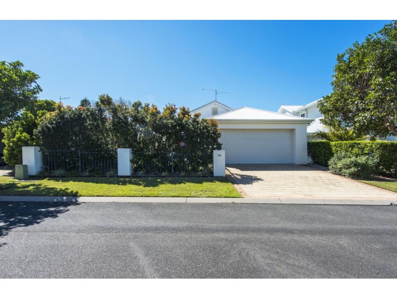70 The Drive, Yamba NSW 2464