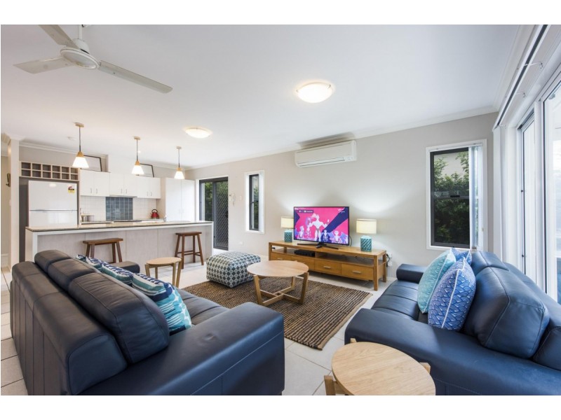 70 The Drive, Yamba NSW 2464