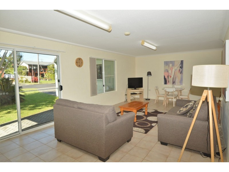 19 Harwood Street, Yamba NSW 2464