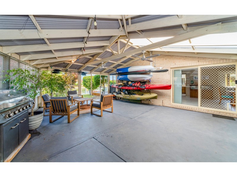 65 Witonga Drive, Yamba NSW 2464