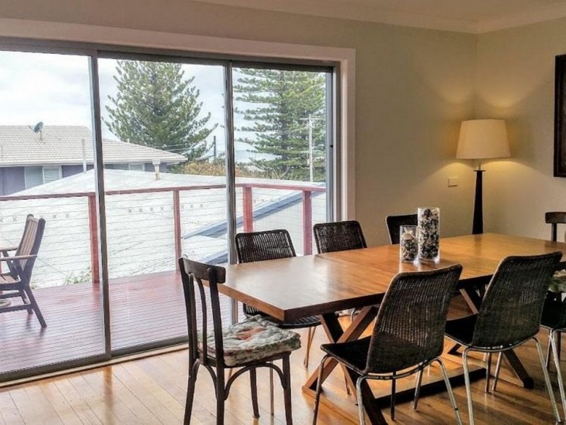 2/3 Church Street, Yamba NSW 2464