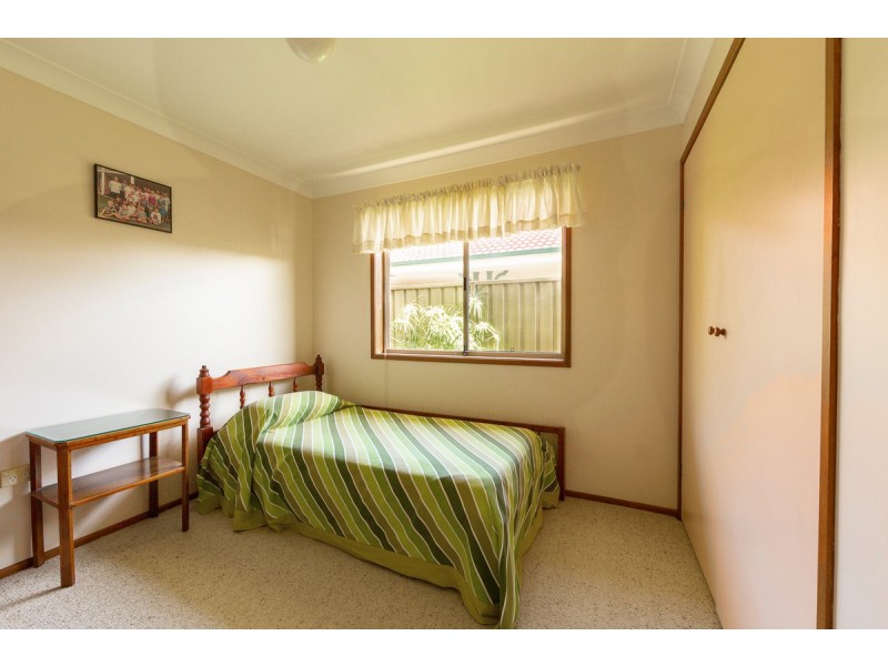 68 Palm Terrace, Yamba NSW 2464