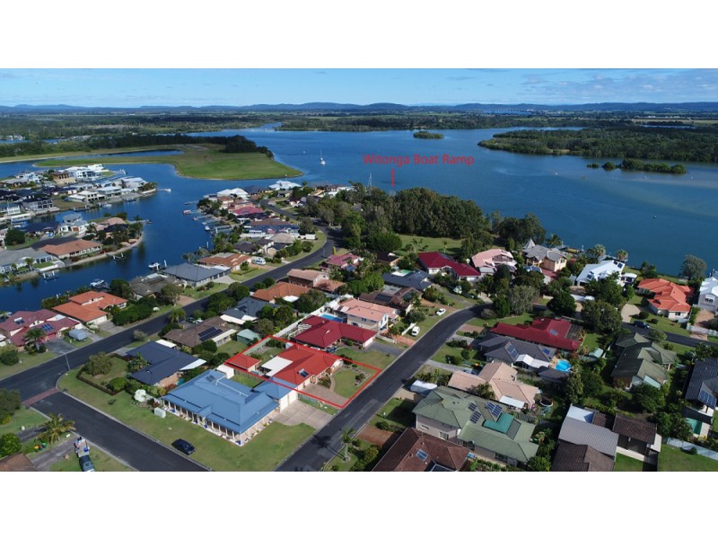 68 Palm Terrace, Yamba NSW 2464