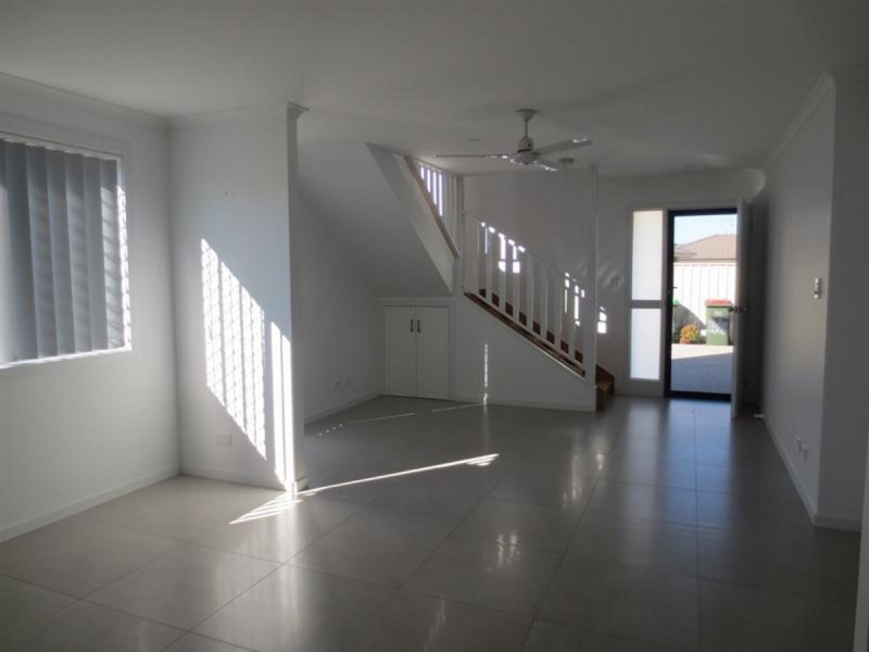 2/75 Park Avenue, Yamba NSW 2464