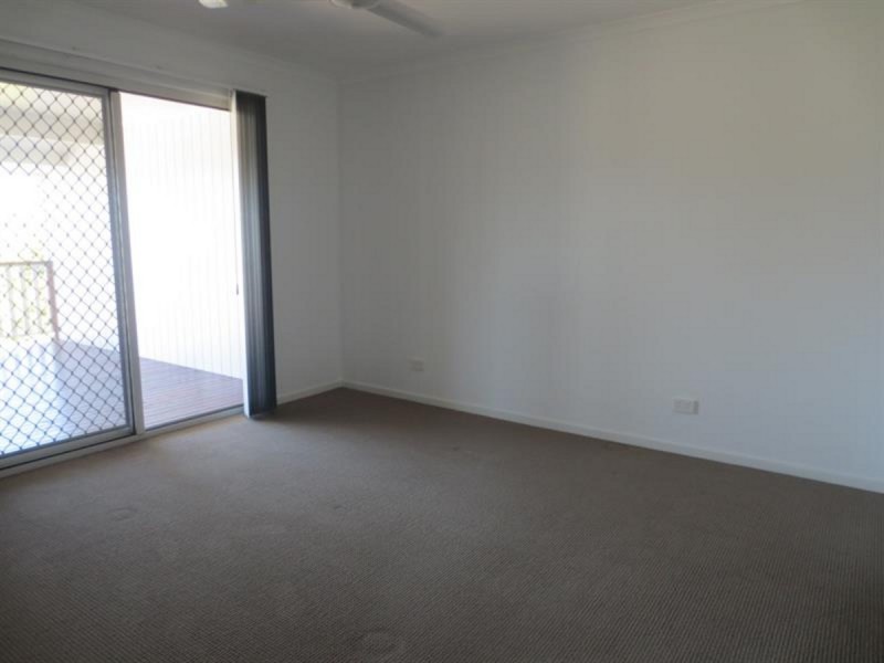 2/75 Park Avenue, Yamba NSW 2464