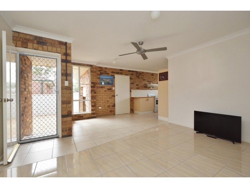 1/22 Waratah Avenue, Yamba NSW 2464