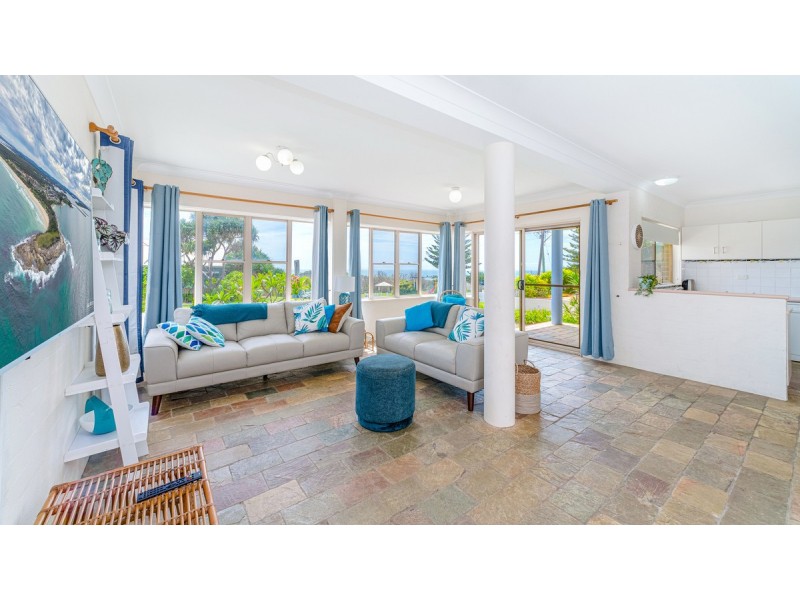 2/55 Clarence Street, Yamba NSW 2464