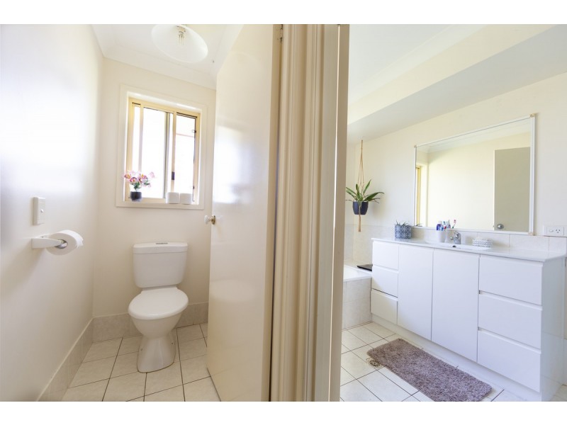 7 Plover Close, Yamba NSW 2464