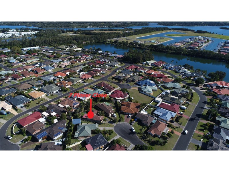 7 Plover Close, Yamba NSW 2464