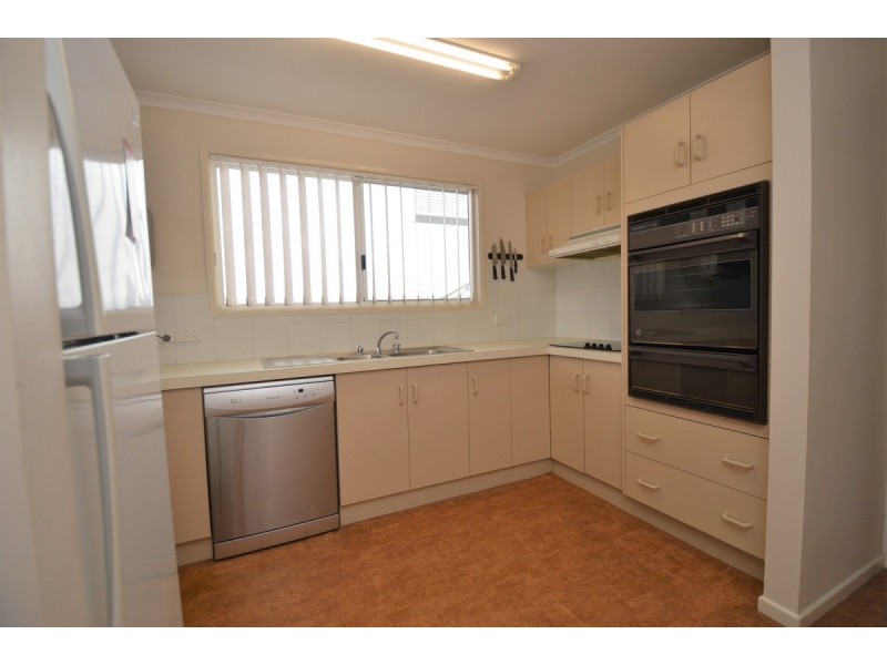 1/5 Pilot Street, Yamba NSW 2464