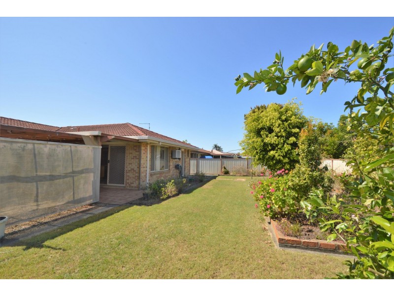 2 Heron Court, Yamba NSW 2464