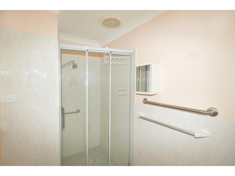 2 Heron Court, Yamba NSW 2464