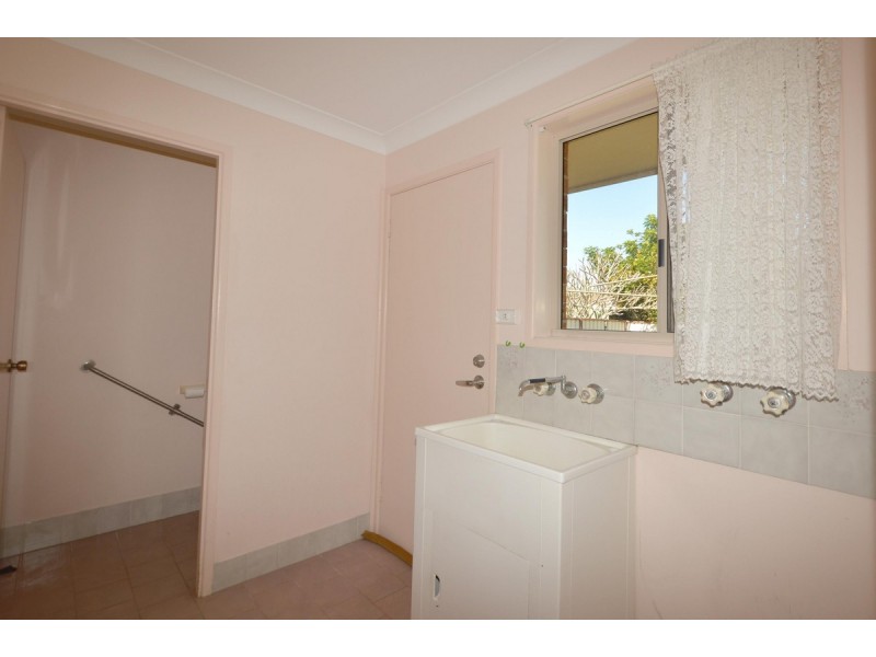 2 Heron Court, Yamba NSW 2464