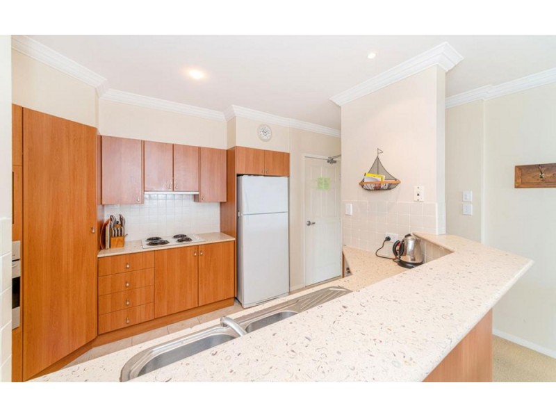 Unit 6 Block 1/18-19 Pacific Parade, Yamba NSW 2464