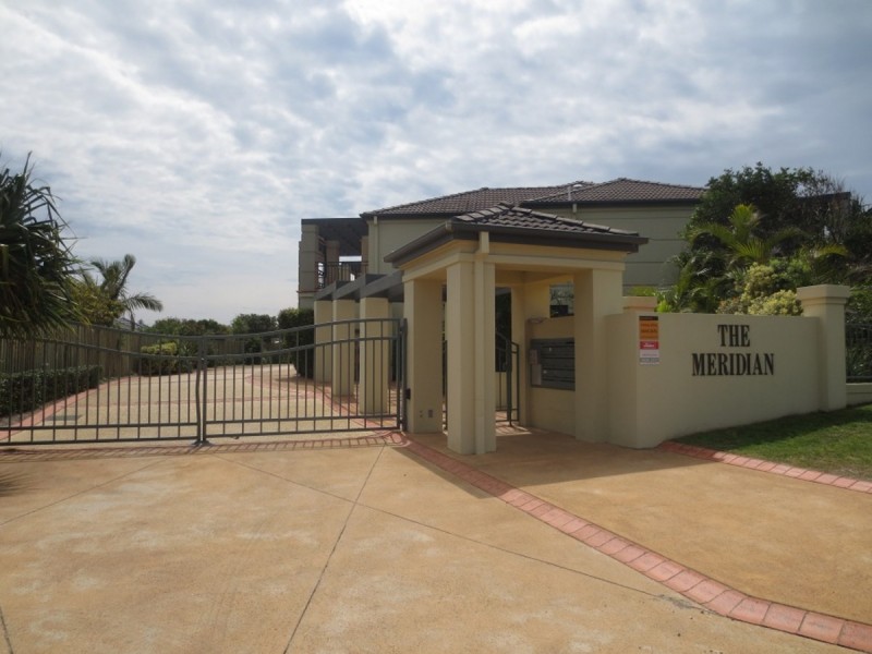 1/1 Beachside Way, Yamba NSW 2464