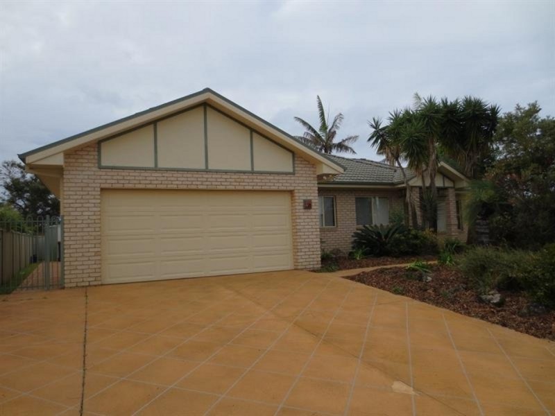 25 Heron  Court, Yamba NSW 2464