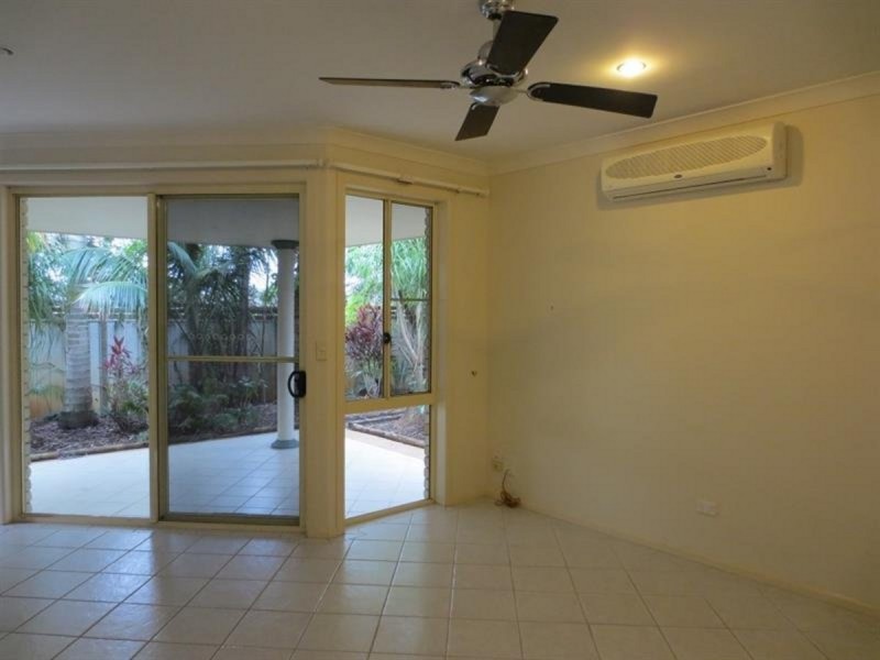 25 Heron  Court, Yamba NSW 2464