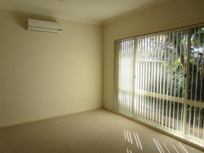 25 Heron  Court, Yamba NSW 2464