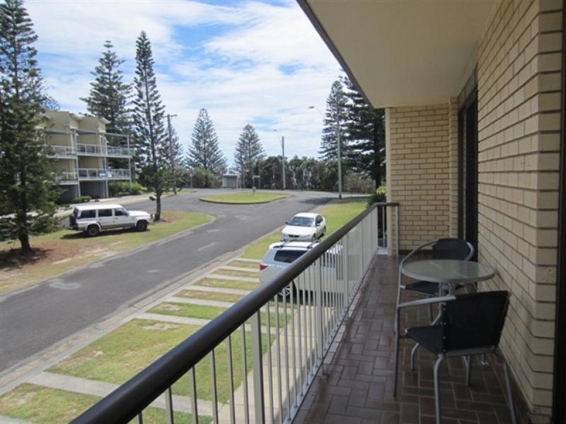 8/22 Clarence Street, Yamba NSW 2464