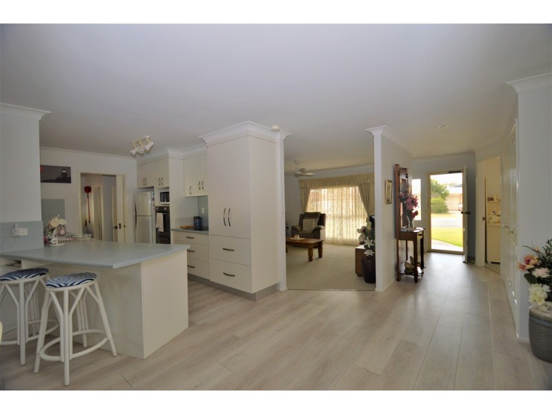 33 The Halyard, Yamba NSW 2464