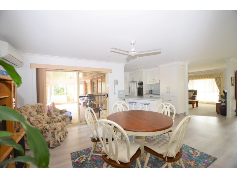 33 The Halyard, Yamba NSW 2464