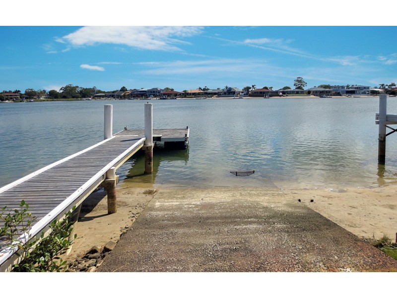 37 Melaleuca Drive, Yamba NSW 2464