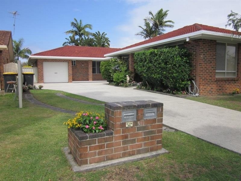 2/16 Heron Court, Yamba NSW 2464