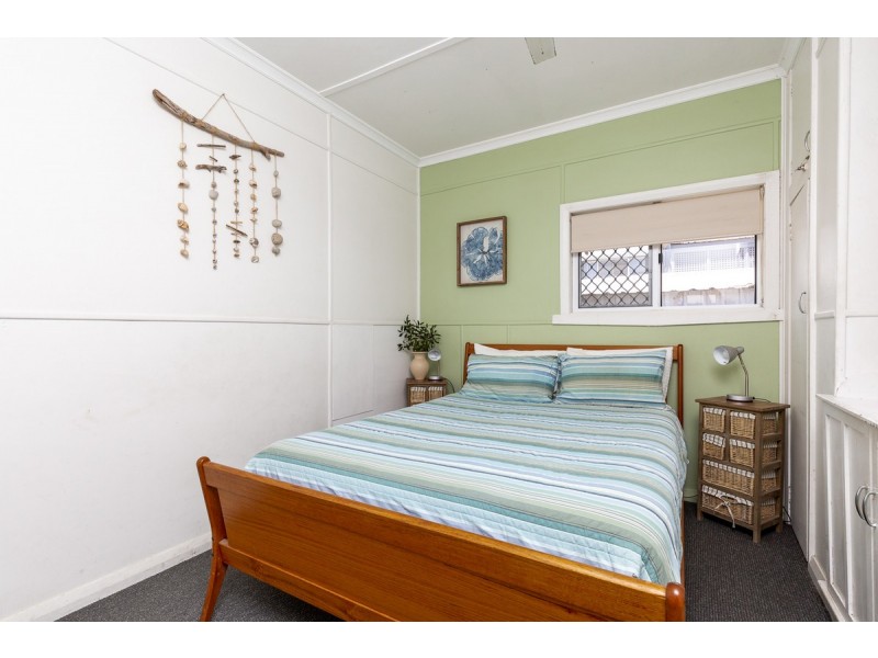 12 Harbour Street, Yamba NSW 2464