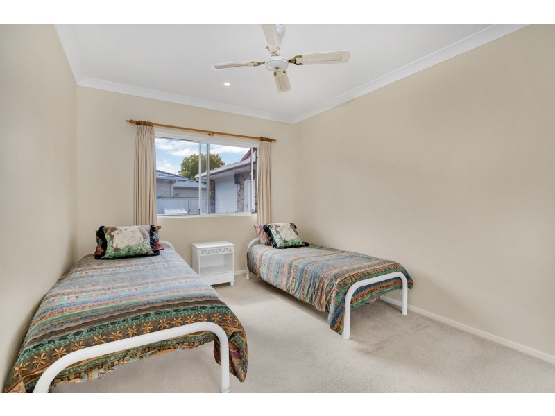 22 Palm Terrace, Yamba NSW 2464