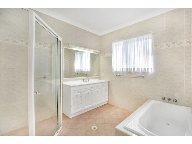 22 Palm Terrace, Yamba NSW 2464