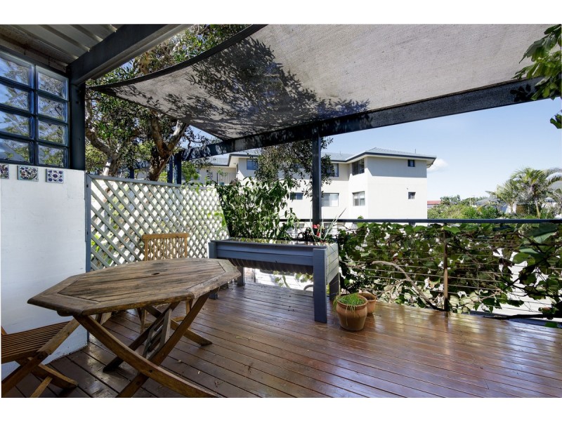 4/11 Pacific Parade, Yamba NSW 2464