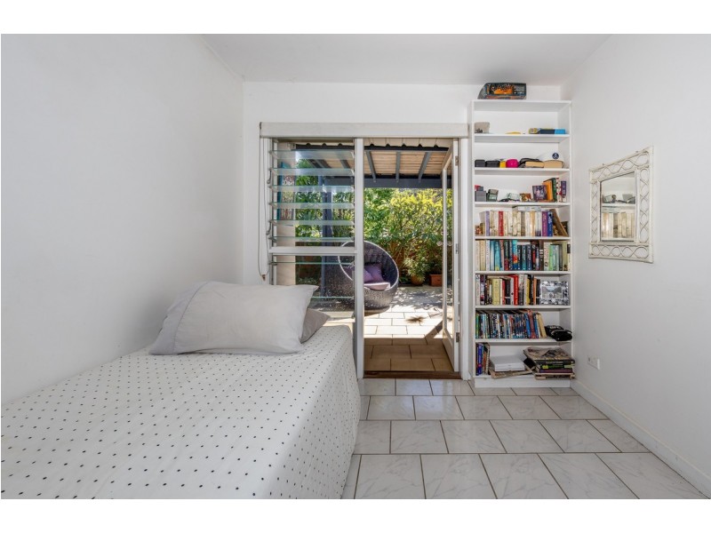 4/11 Pacific Parade, Yamba NSW 2464