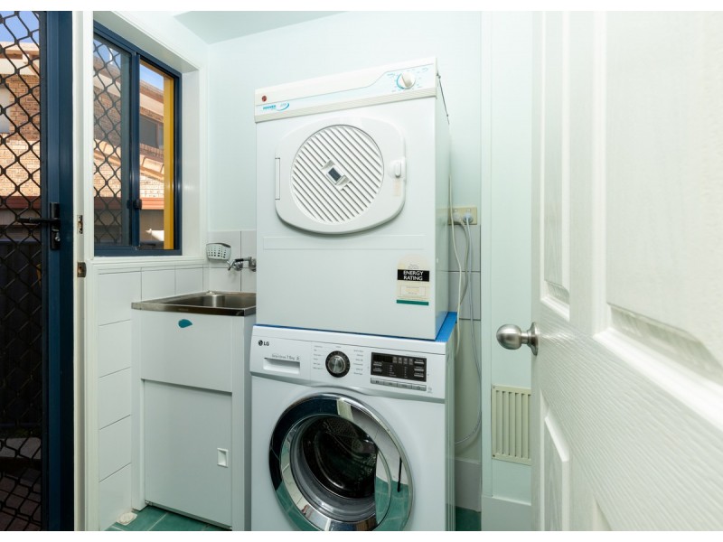 3a Hemingway Place, Iluka NSW 2466