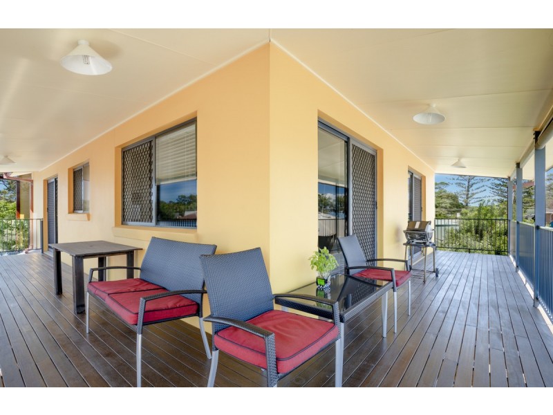 3a Hemingway Place, Iluka NSW 2466