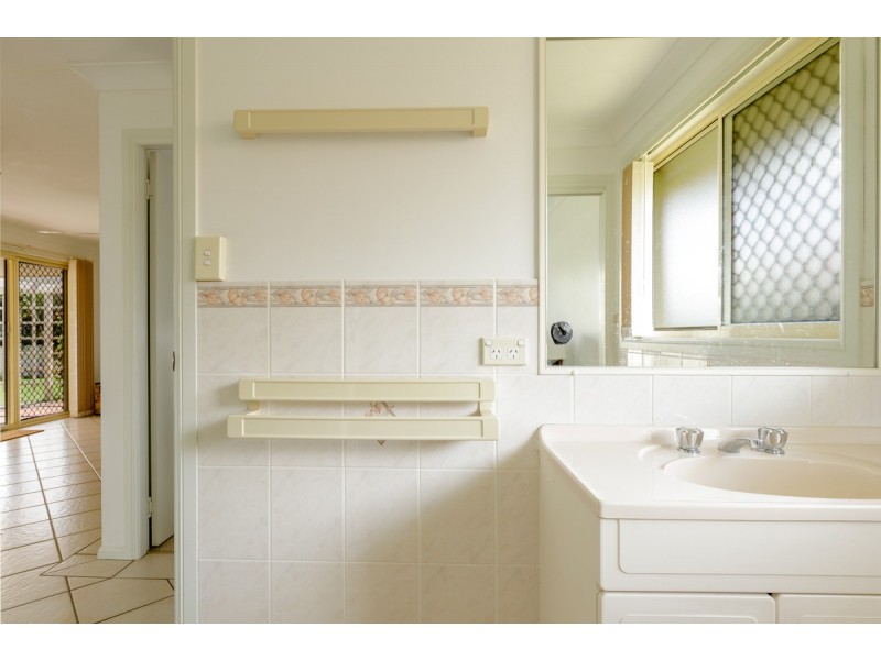 18 Clarence Street, Brushgrove NSW 2460