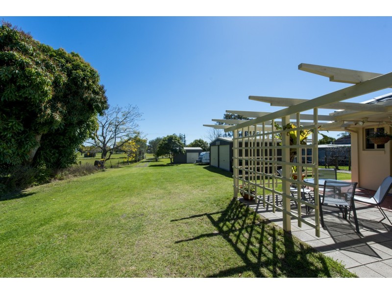 18 Clarence Street, Brushgrove NSW 2460