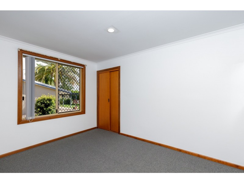 2/4 Park Avenue, Yamba NSW 2464