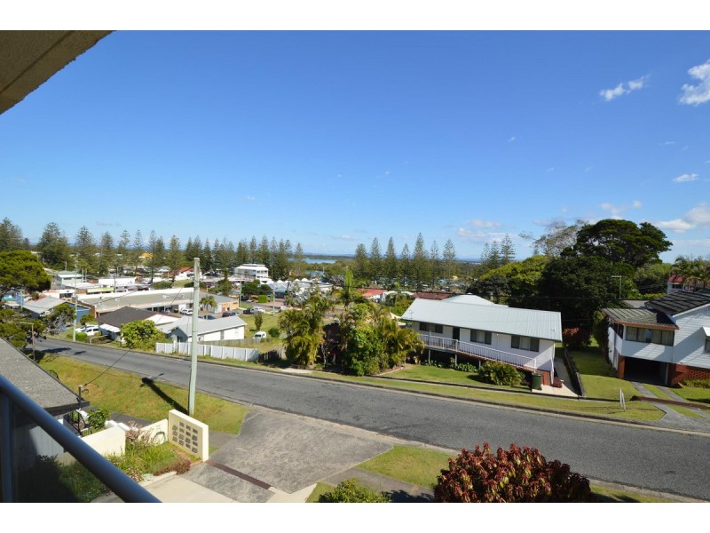 4/8-10 High Street, Yamba NSW 2464