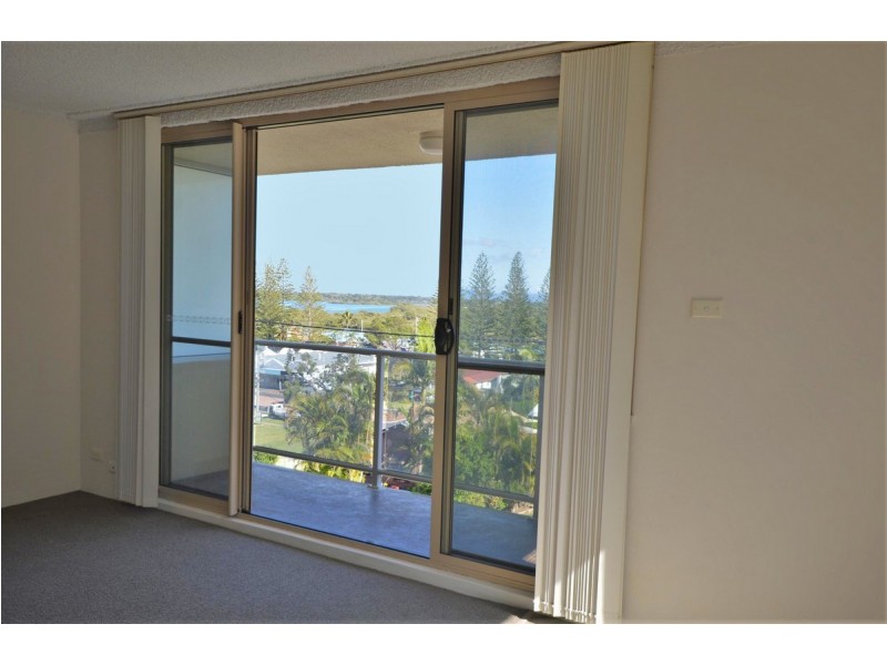 4/8-10 High Street, Yamba NSW 2464