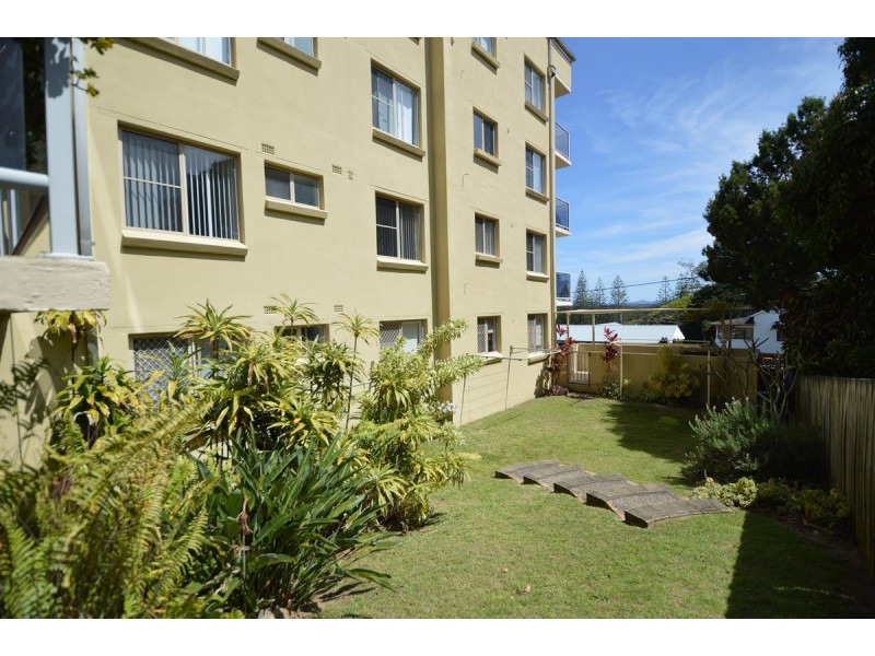 4/8-10 High Street, Yamba NSW 2464