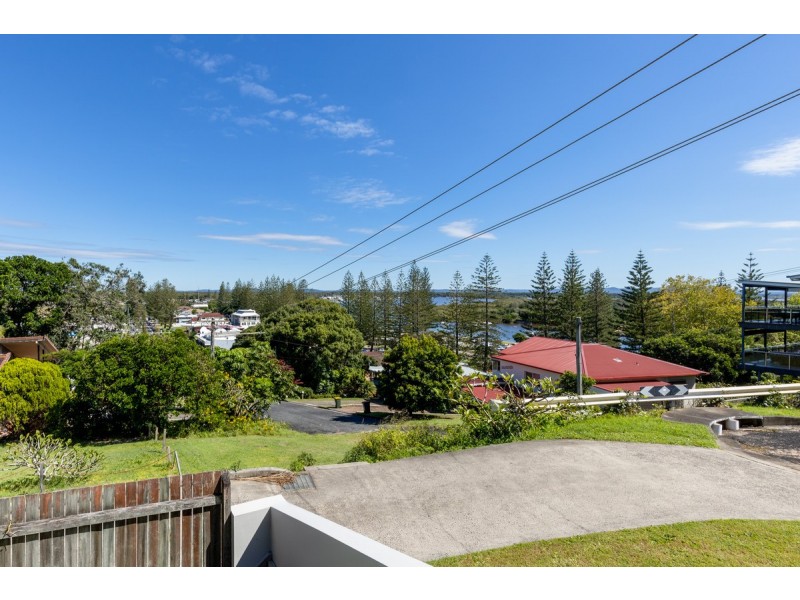 7 Clarence Street, Yamba NSW 2464