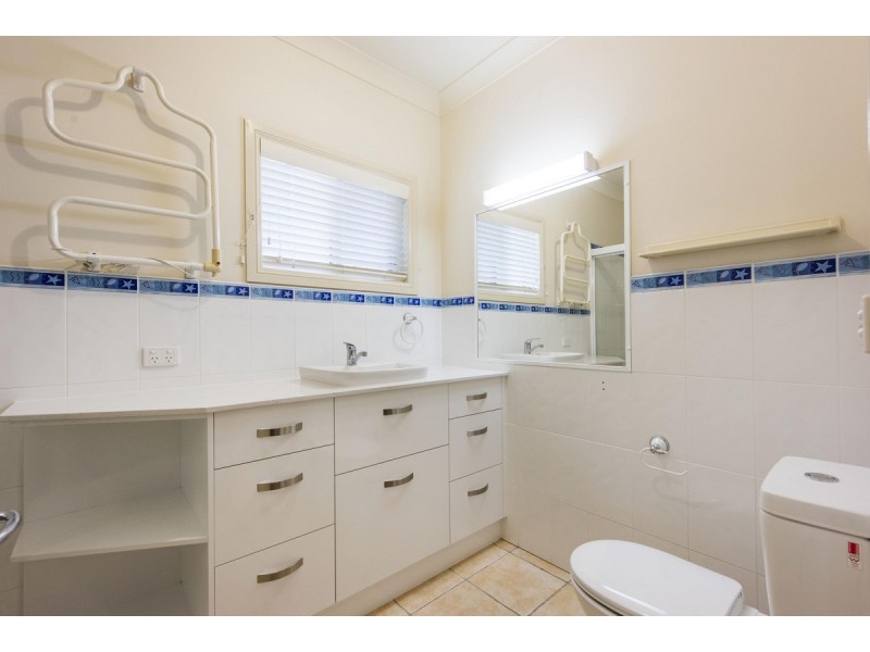 2/5 Mulgi Street, Yamba NSW 2464