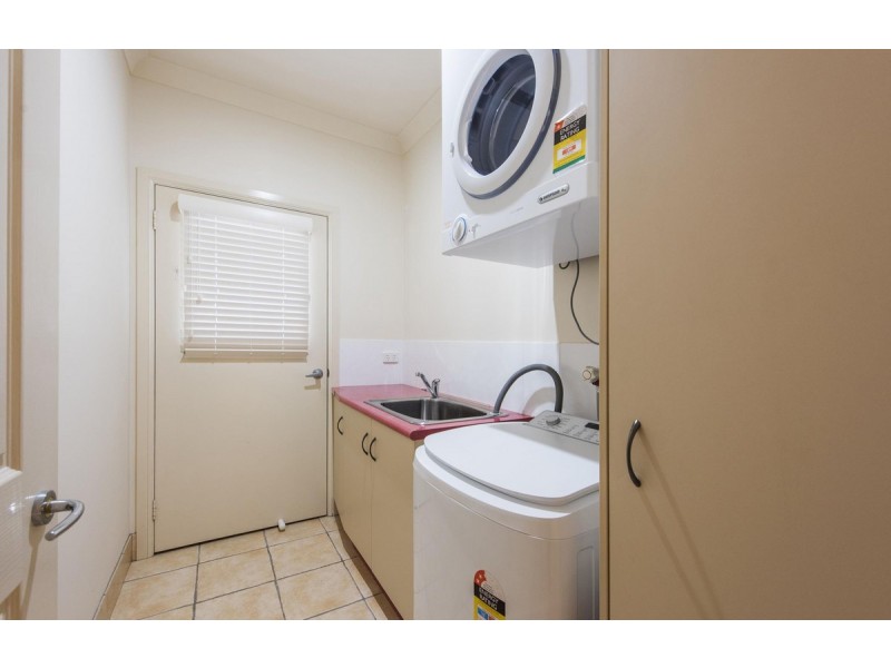 2/5 Mulgi Street, Yamba NSW 2464